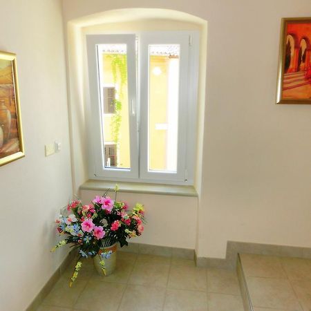 Holiday Home Villa Bella Vrsar Room photo